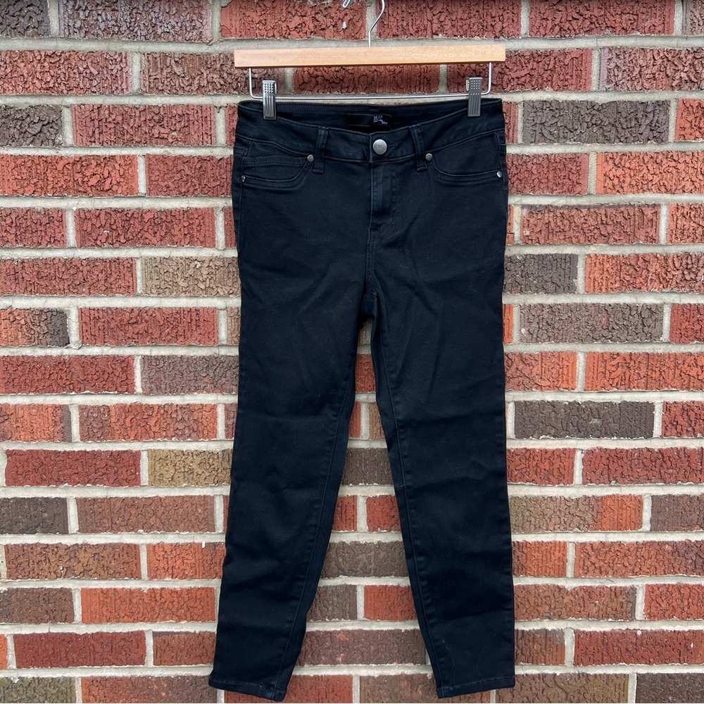 1822 Denim Black High Rise Skinny Jeans